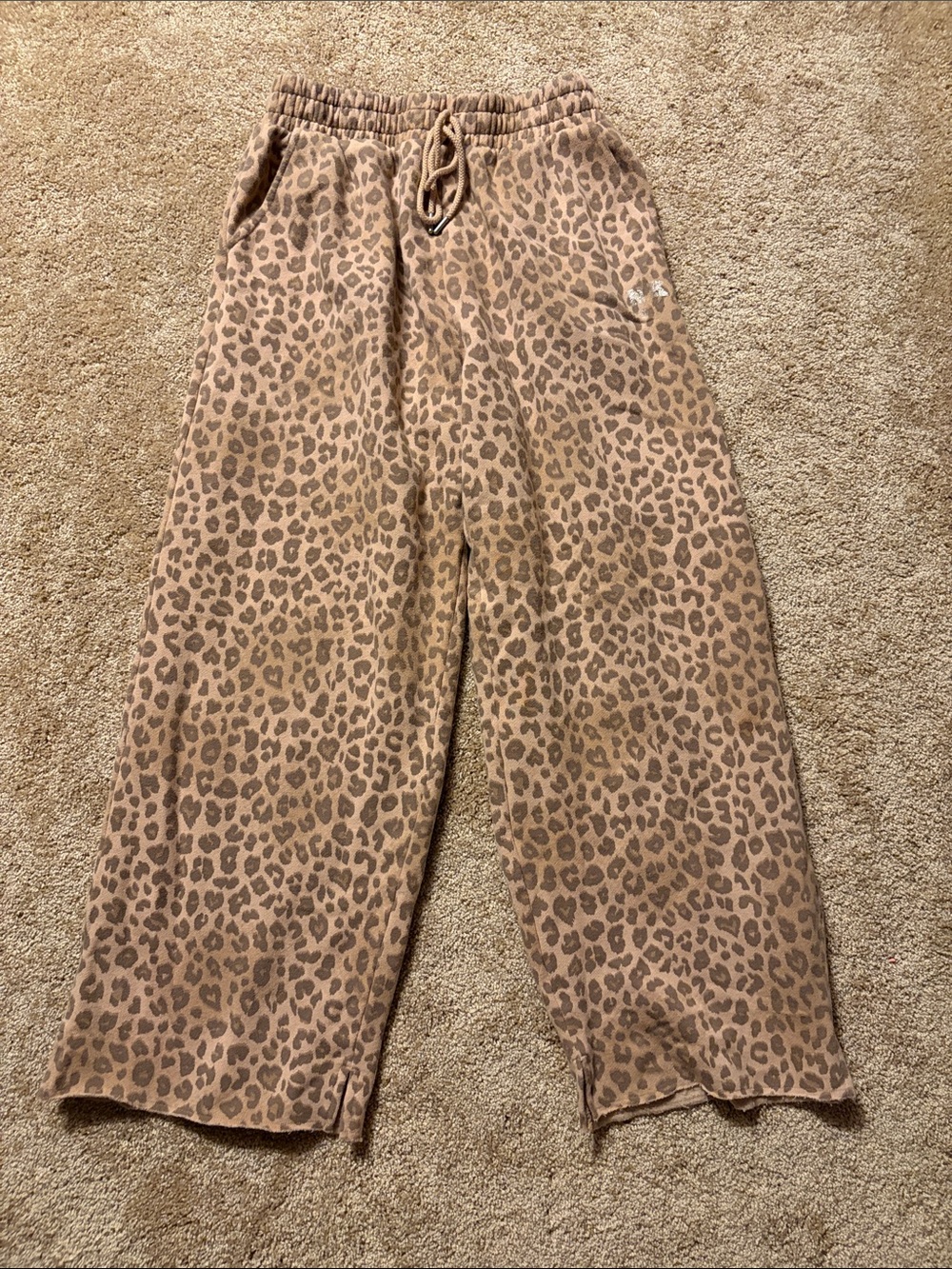 Victoria’s Secret PINK Leopard Print Sweatpants